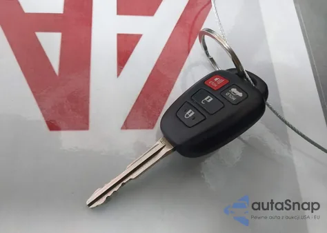 2014 Toyota Corolla S Plus из США, поврежденный, VIN 2T1BURHEXEC153533